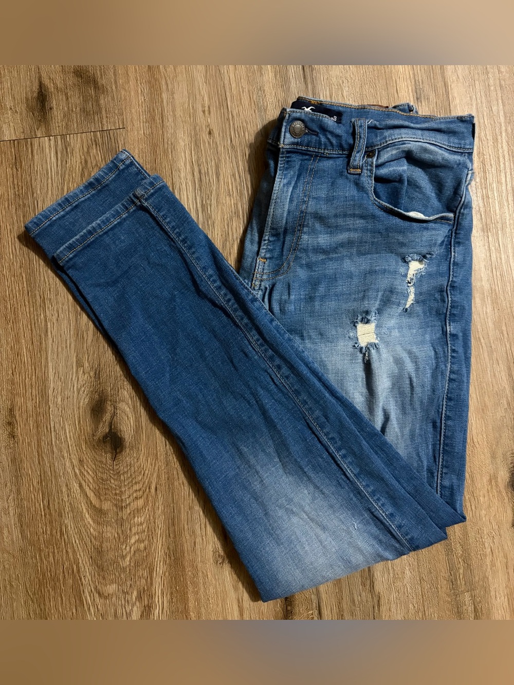 Hollister - Blue Denim Distressed Jeans with Gold Stitching - W33/L32